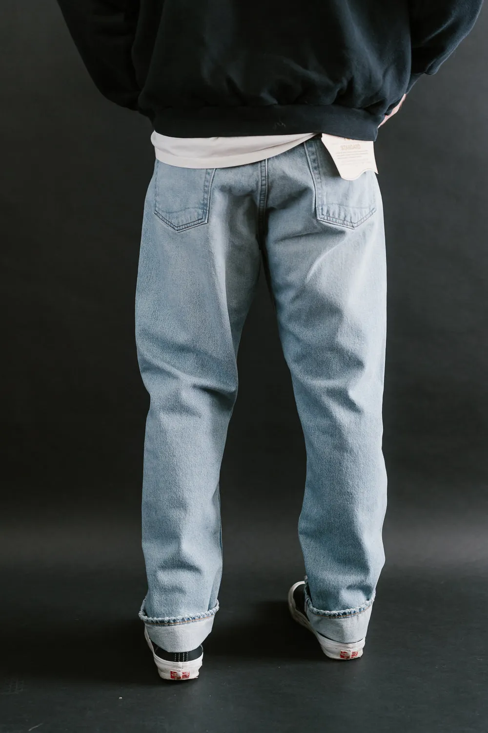 01-1050W-99 - 105 - Standard Fit Denim - 90s Sky Blue